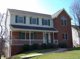 309 Westburn Ct, Seven Fields, PA 16046