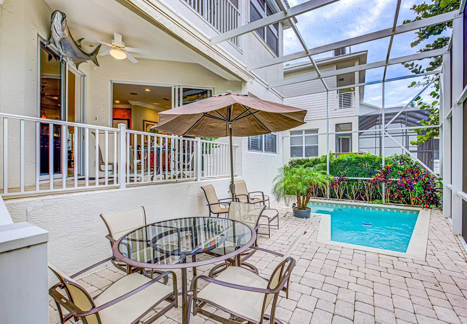 4 bed, 3.5 bath, 3482 sqft, $24,000 — Photo 3