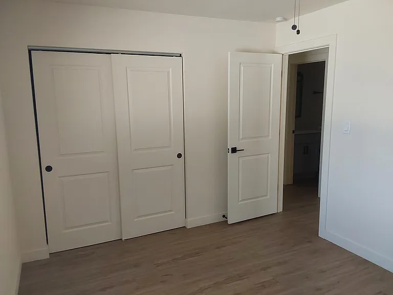 1701 Palm Dr #3 — Photo 10