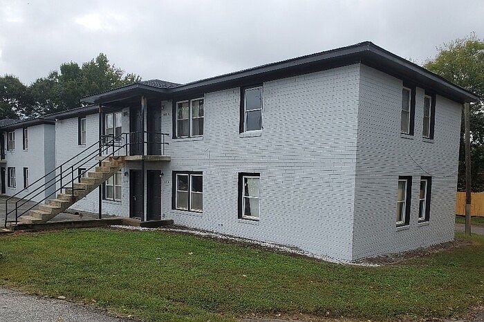 1st image of 1103 Hampton Ave #1105-C