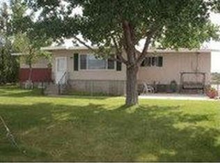 1205 Chamberlin Rd, Mills, WY 82604
