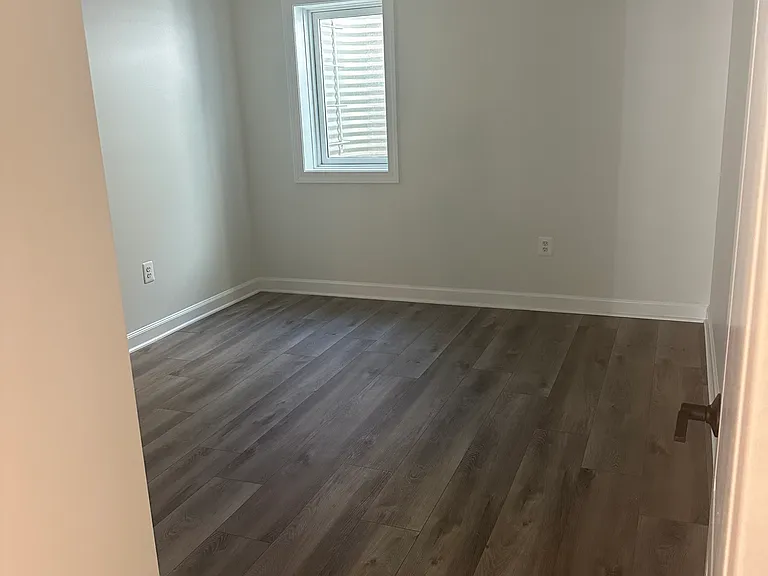 1710 Great Falls St — Photo 12