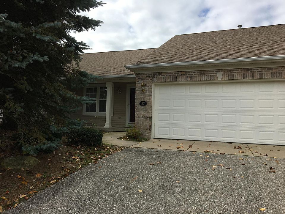 1st image of 37 Aspen Ln NE