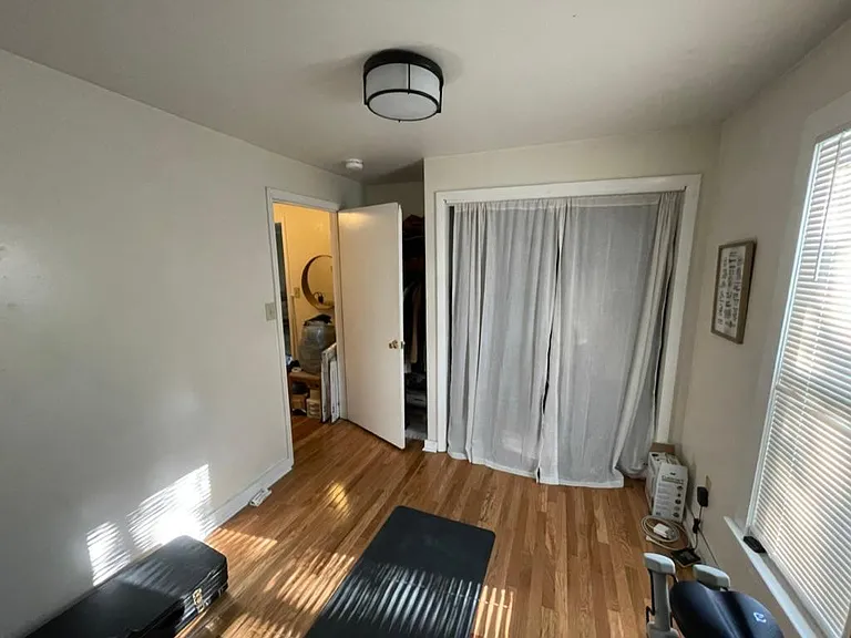 2235 Kline Ave — Photo 10