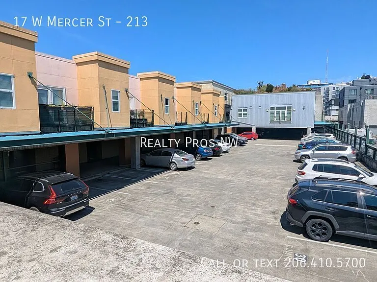 17 W Mercer St #213 — Photo 9