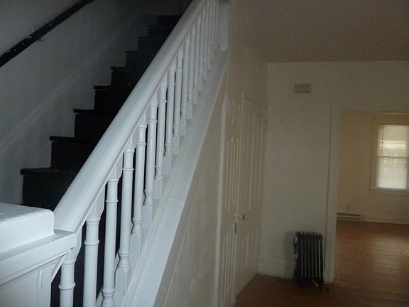 stairs leading to 2nd level