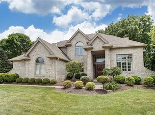 2458 Severn Ln, Dayton, OH 45459