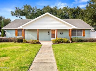 306 S Saint Peter St, Delcambre, LA 70528