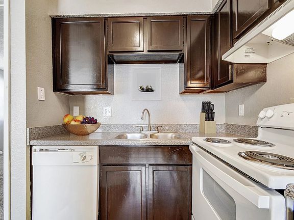 5th image of 1511 Faro Dr APT 183