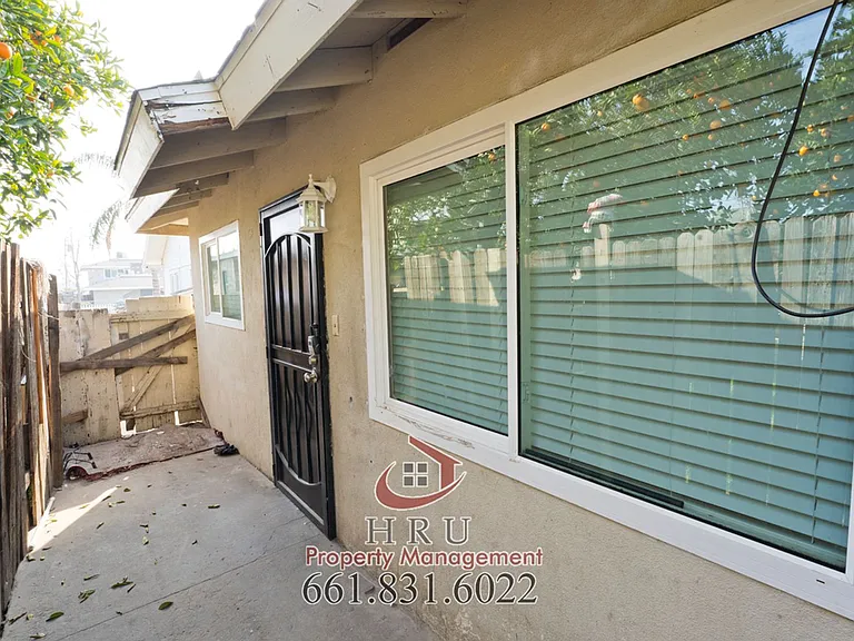 126 Wilson Ave. — Photo 1