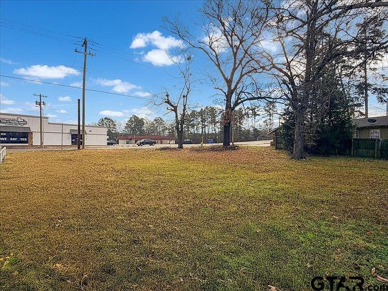 1st image of 3709 Paluxy Dr