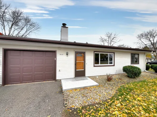 7819 85th Ct N, Brooklyn Park, MN 55445