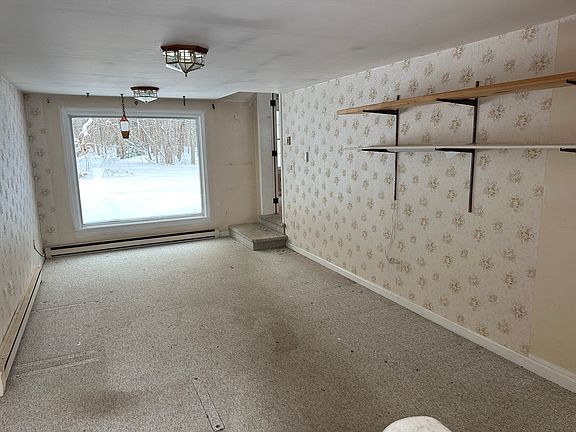 5th image of 316 Main Rd