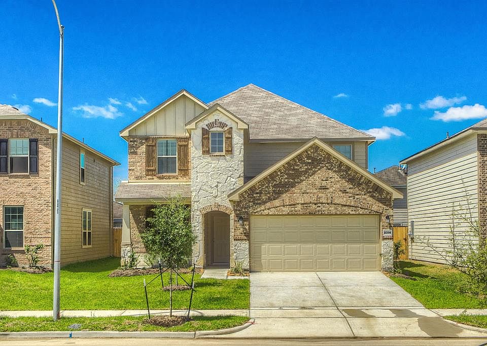 1st image of 2314 Lawn Crest Dr