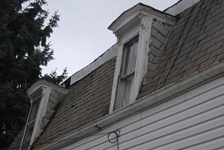 3rd image of 1927 Forestdale Ave
