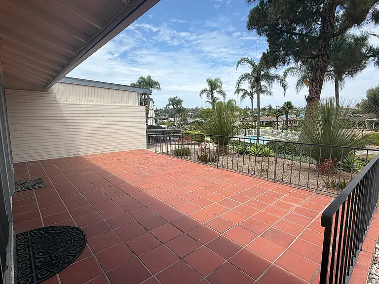 1424 La Linda Dr — Photo 15