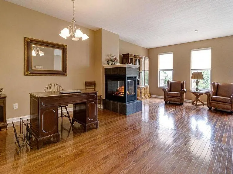 6281 Chetti Dr — Photo 3