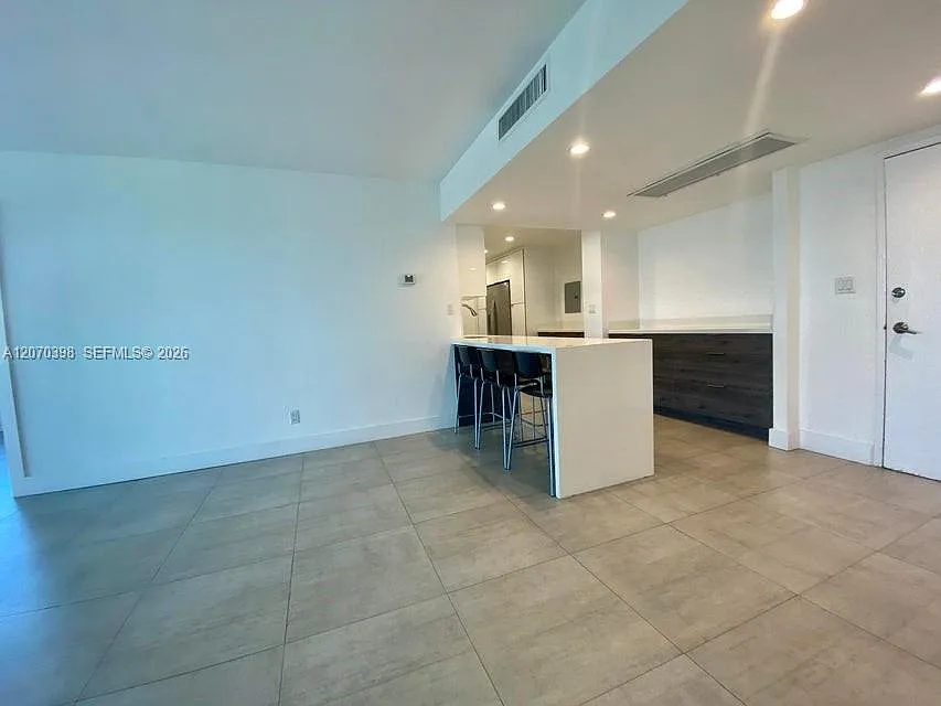 The Carriage House Condo — Photo 3