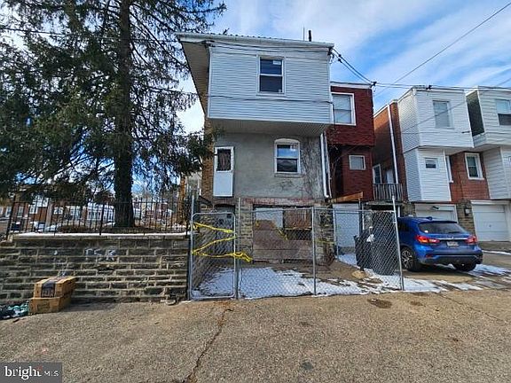 2nd image of 1515 W Duncannon Ave