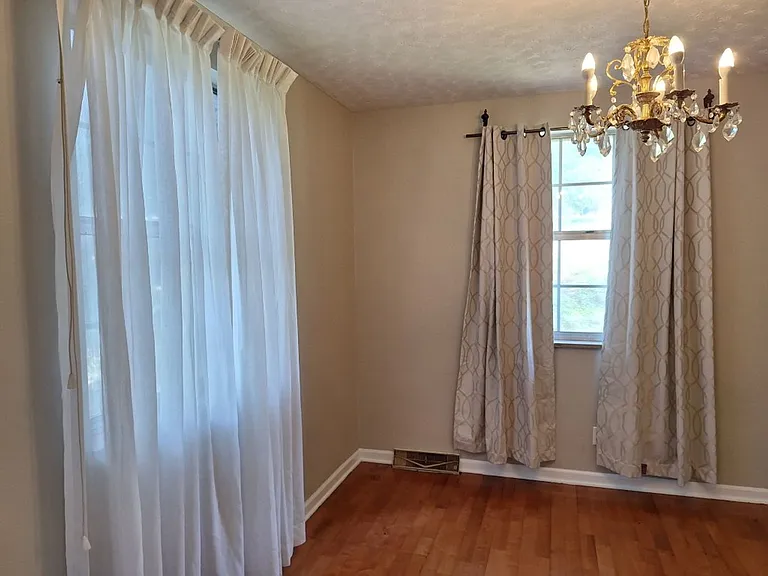 10831 Sonja Dr — Photo 70