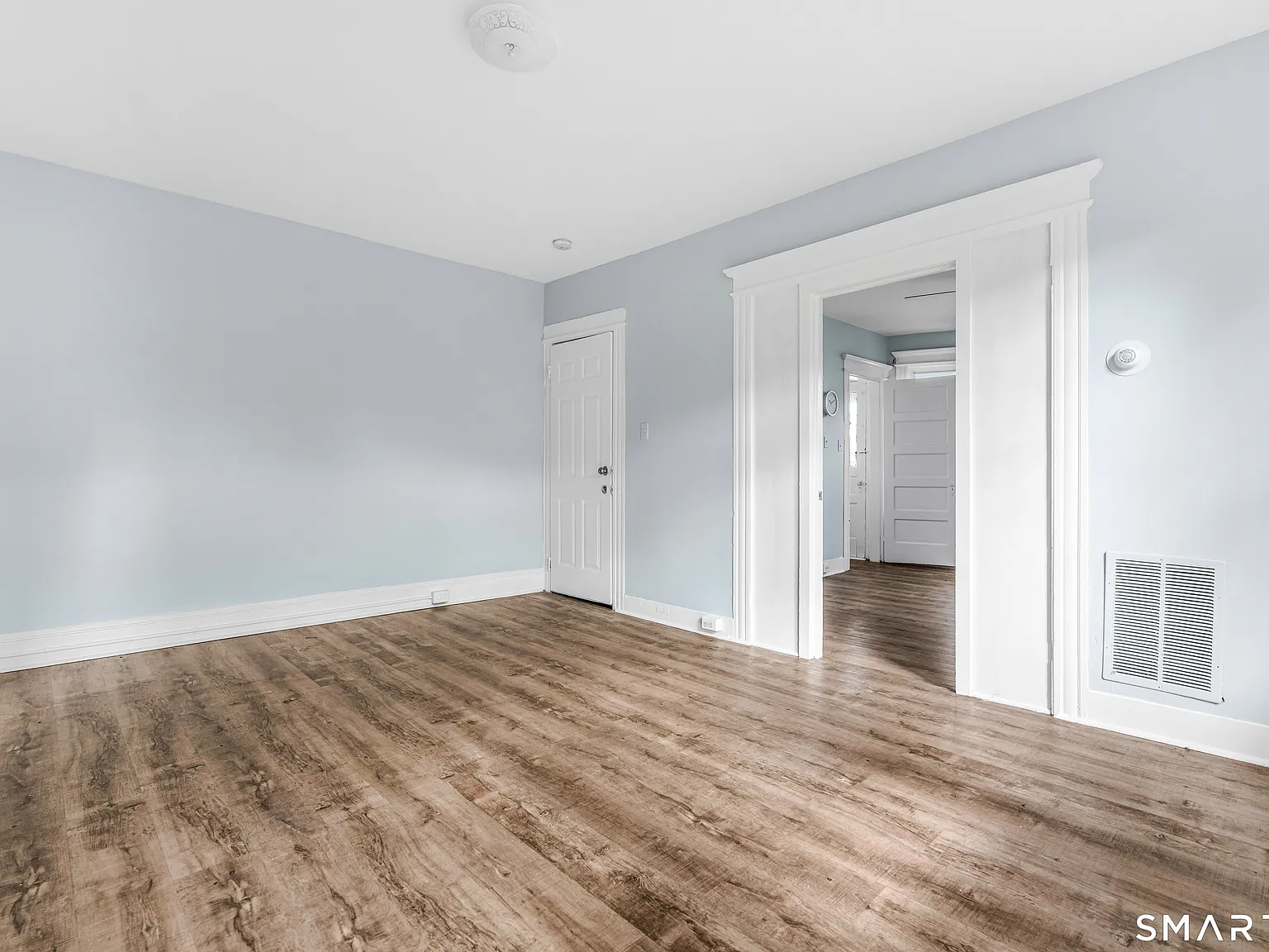 2 bed, 1.0 bath, 1011 sqft, $1,700 — Photo 4