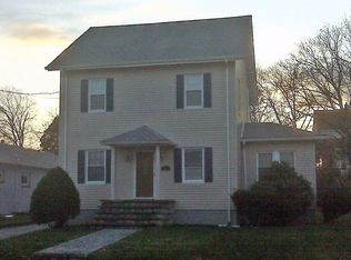 88 4th St, Wood Ridge, NJ 07075