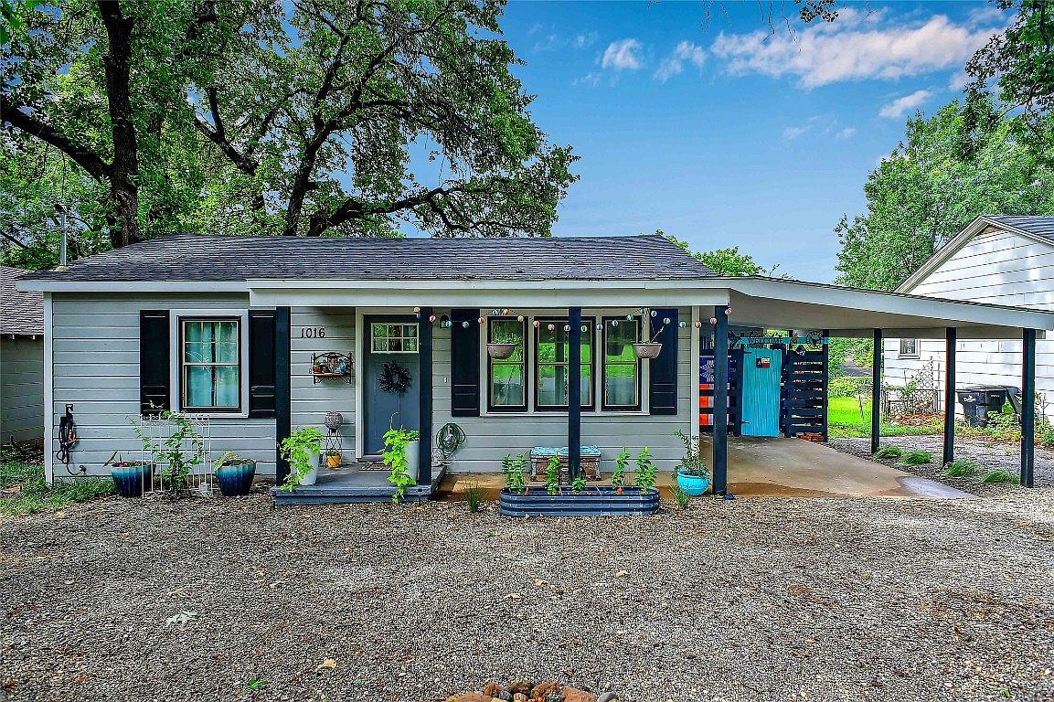 1016 W Hanna St, Denison, TX 75020 Zillow