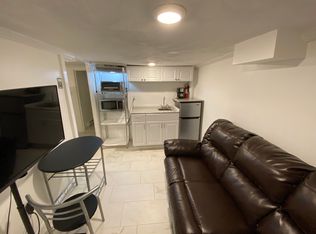 37 Farquhar St, Roslindale, MA 02131