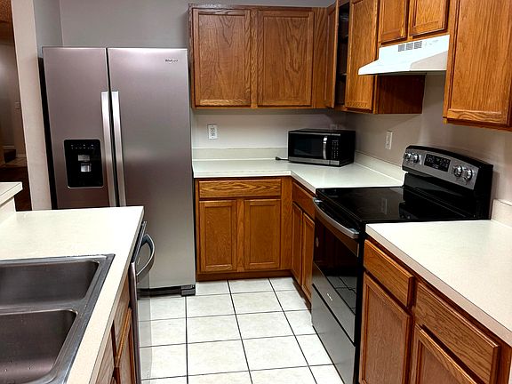 2nd image of 4104 Winding River Way