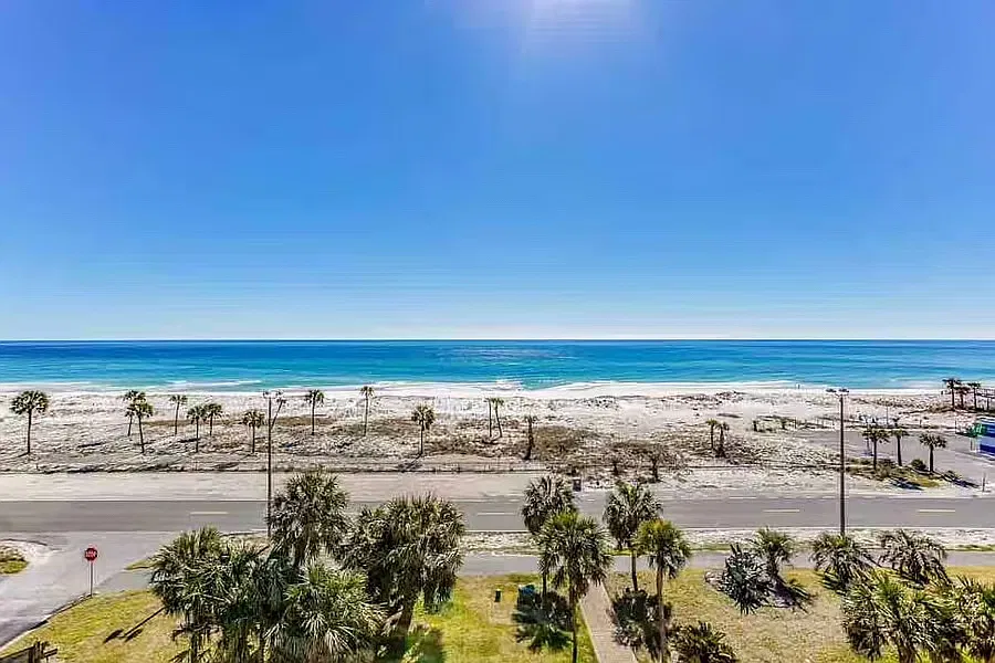 330 Fort Pickens Rd #6F