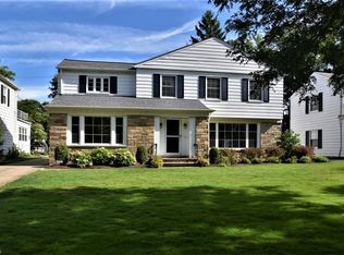 22131 Byron Rd, Shaker Heights, OH 44122