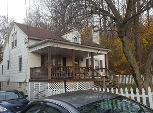24 Darrow Pl, Poughkeepsie, NY 12603