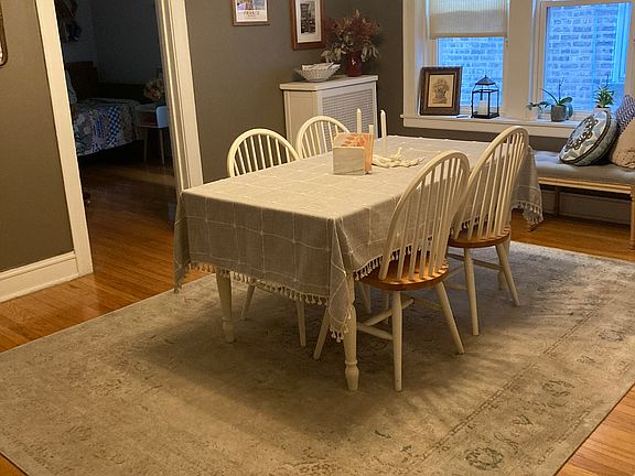 5th image of 2636 W Winnemac Ave Floor 2