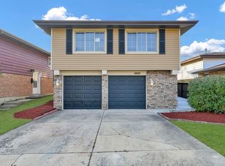 18054 Edwards Ave, Country Club Hills, IL 60478