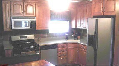 3rd image of 743 Peace Haven Dr