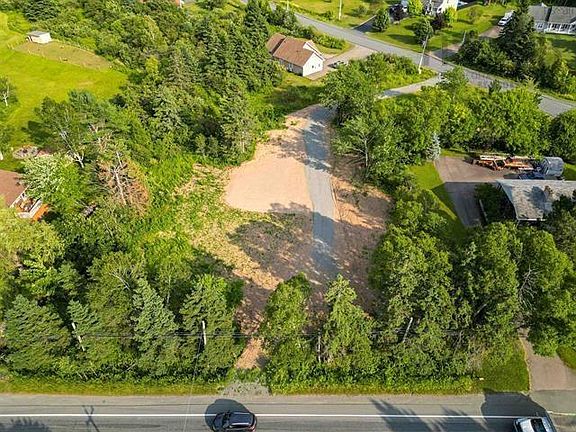 3rd image of 1 Phase Of Hampton Ests