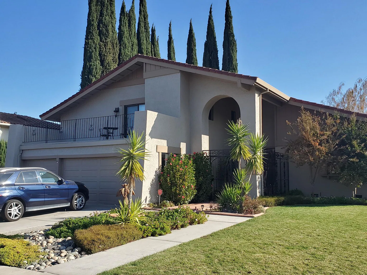 Monticello Ln, Manteca — Photo 1
