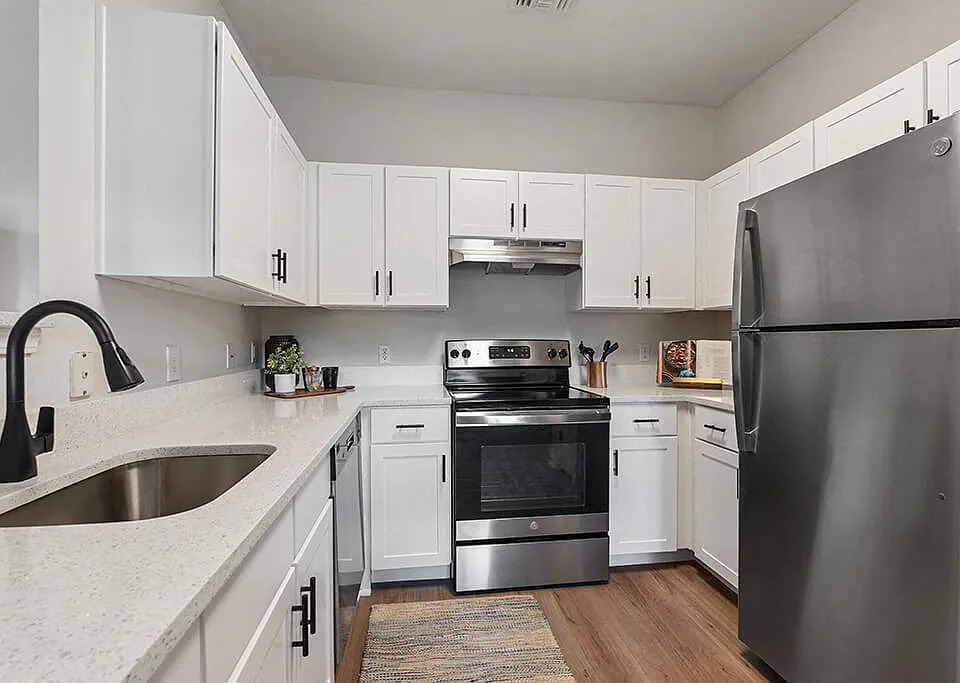 River Pointe at Den Rock Apartments