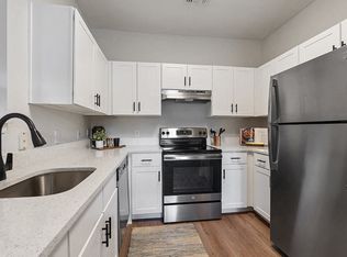 River Pointe at Den Rock Apartments, Lawrence, MA 01843