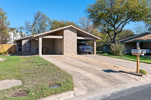 10807 Lambert Cir #A Photo 1