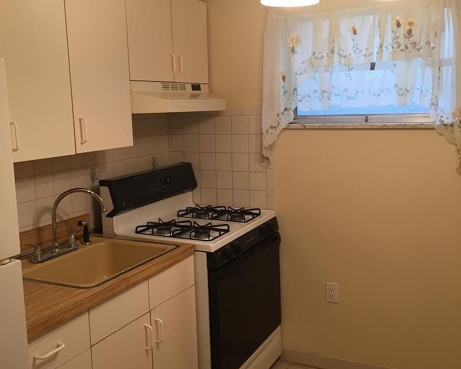 1st image of 2543 S Mildred St