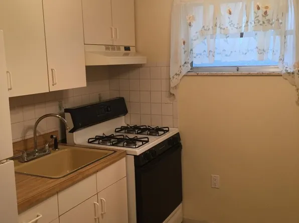 2543 S Mildred St, Philadelphia, PA 19148