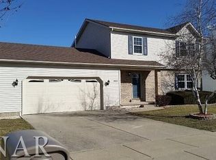 2814 Reed Rd, Bloomington, IL 61704