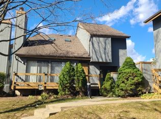 102 Elmwood Ct, Basking Ridge, NJ 07920