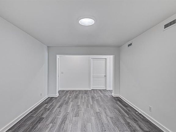 5th image of 2629 E Way APT 3
