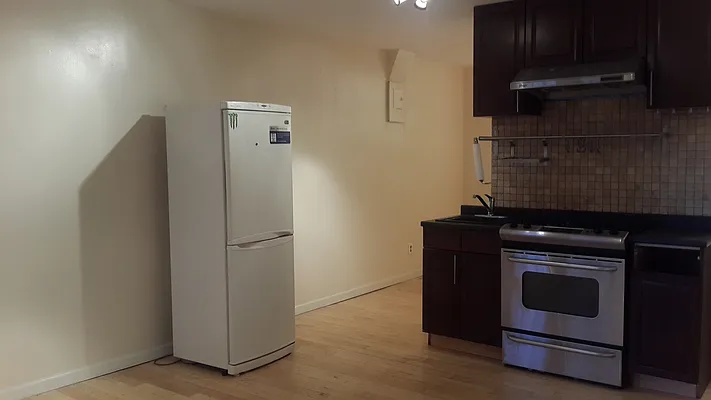 Rented by Winzone Realty Inc | media 11