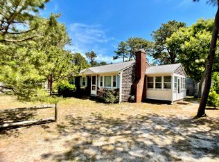 40 Blueberry Ln, Dennis Port, MA 02639