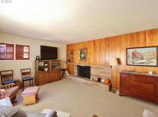 2894 Firwood Way, Eugene, OR 97401