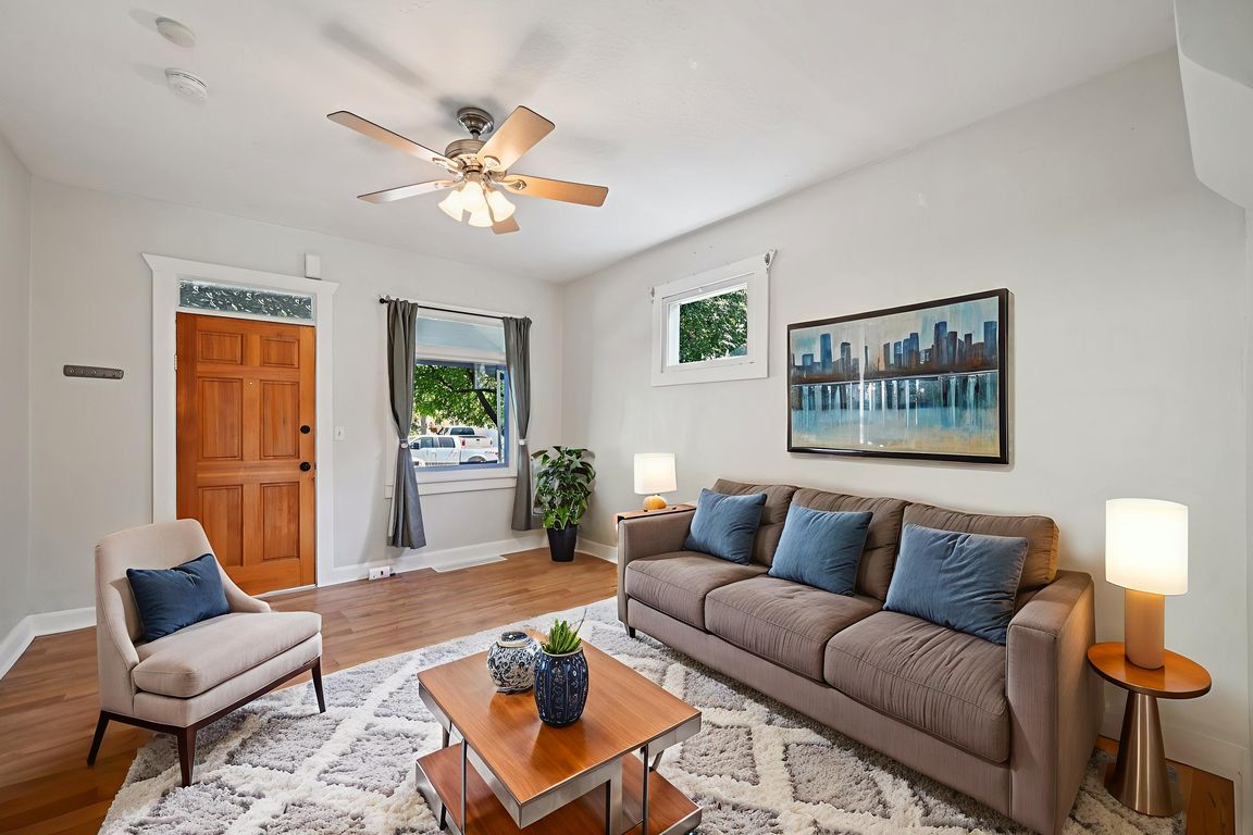 W Fern Ave-S3007-007 virtually staged