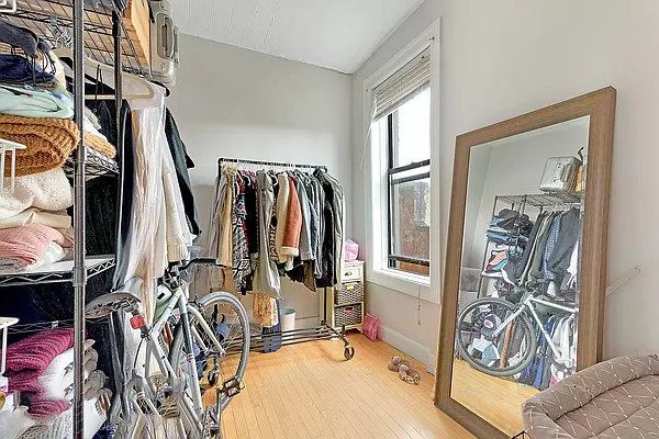 Rented by Compass | media 23